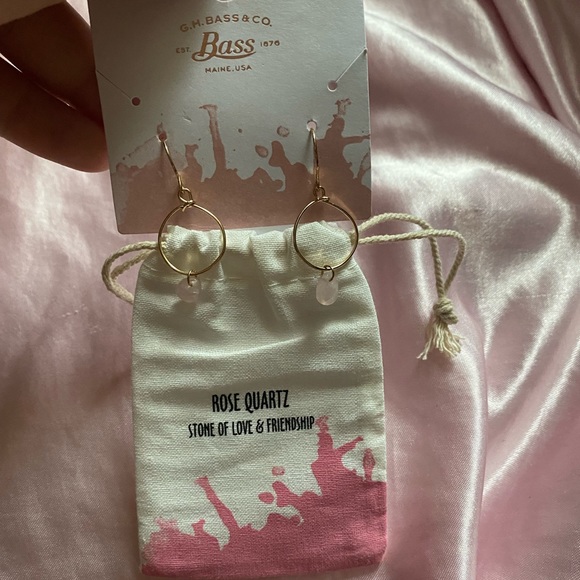 Earrings 💖 - Picture 1 of 5